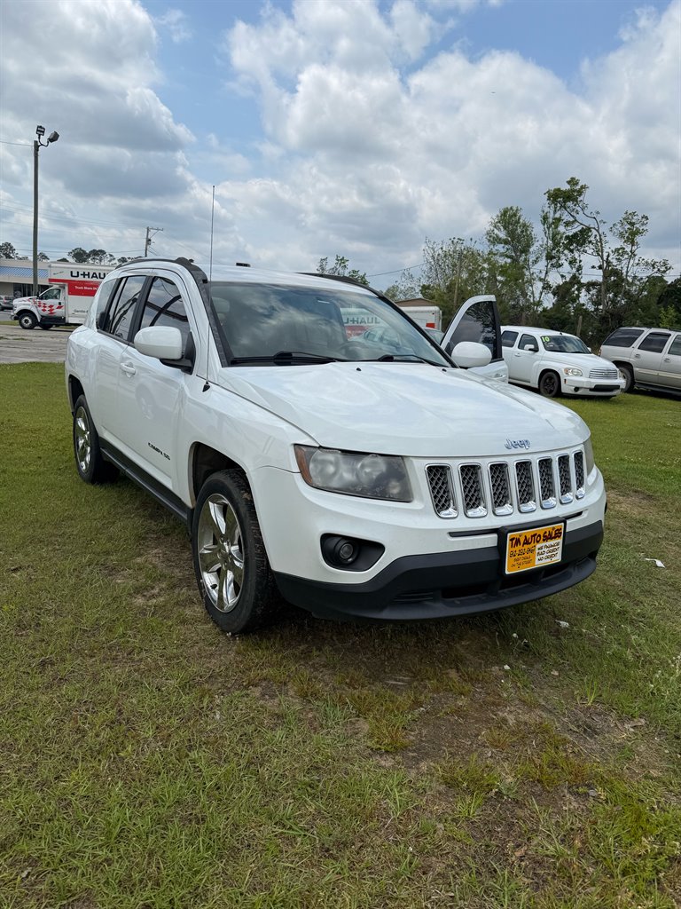 2015 Jeep Compass Latitude's photo